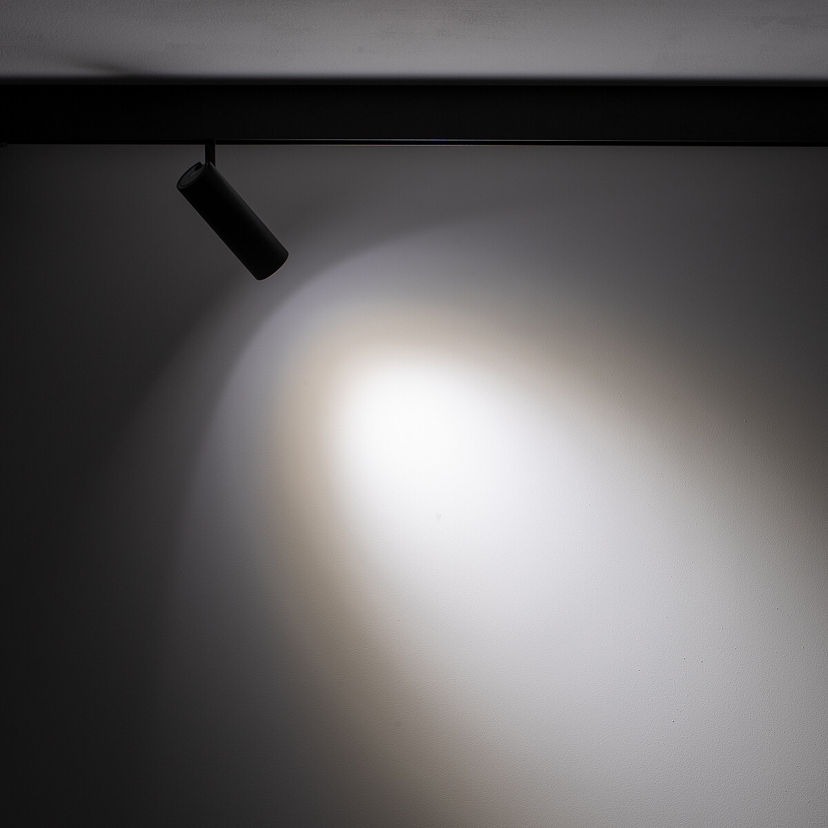 LVM SPOT LED 9W black 4000K 10656 Nowodvorski Lighting