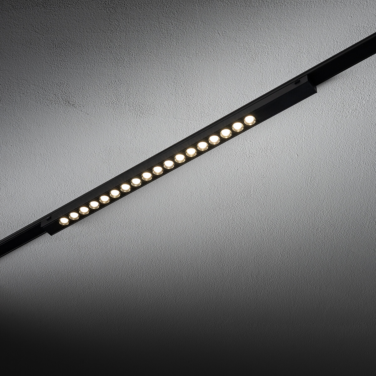 UT-LVM MINI FOCUS LED 18W black 4000K 11332 Nowodvorski Lighting
