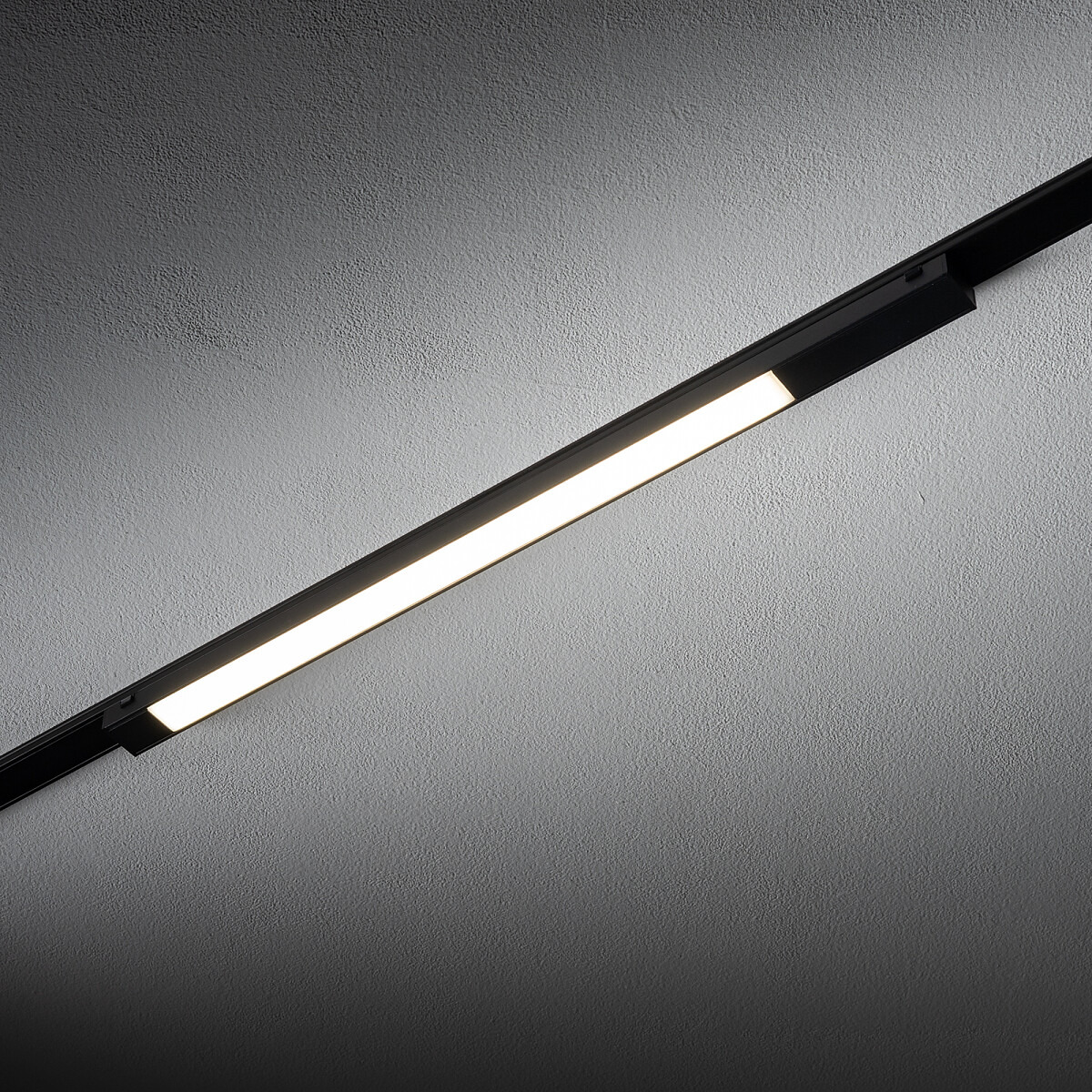 UT-LVM MINI LINE LED 18W black 4000K 11334 Nowodvorski Lighting