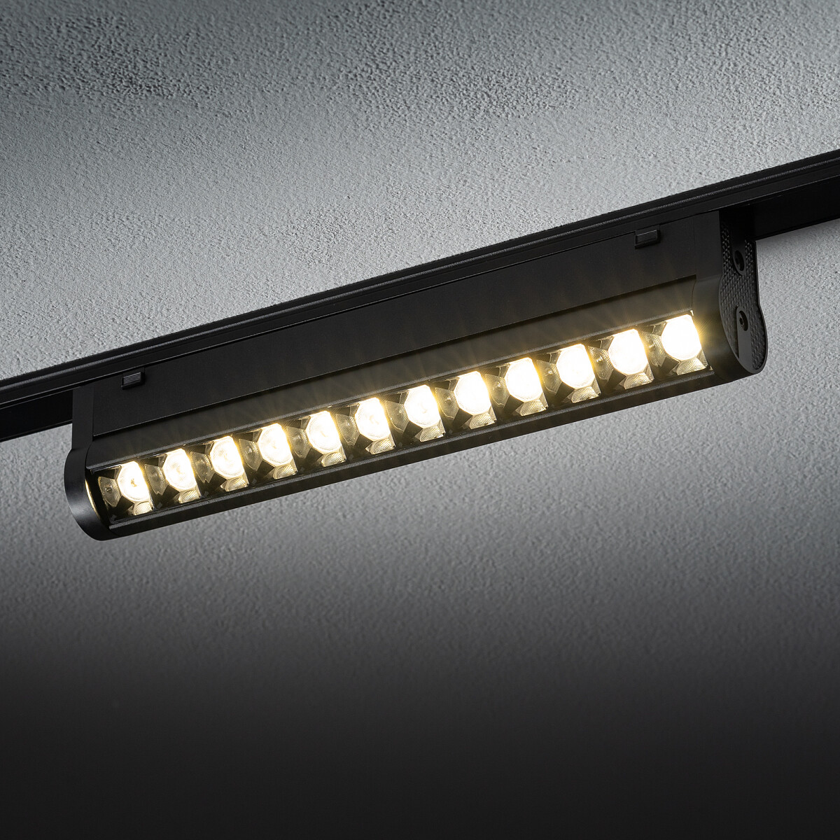 UT-LVM MINI FOCUS SWING LED 12W black 4000K 11336 Nowodvorski Lighting