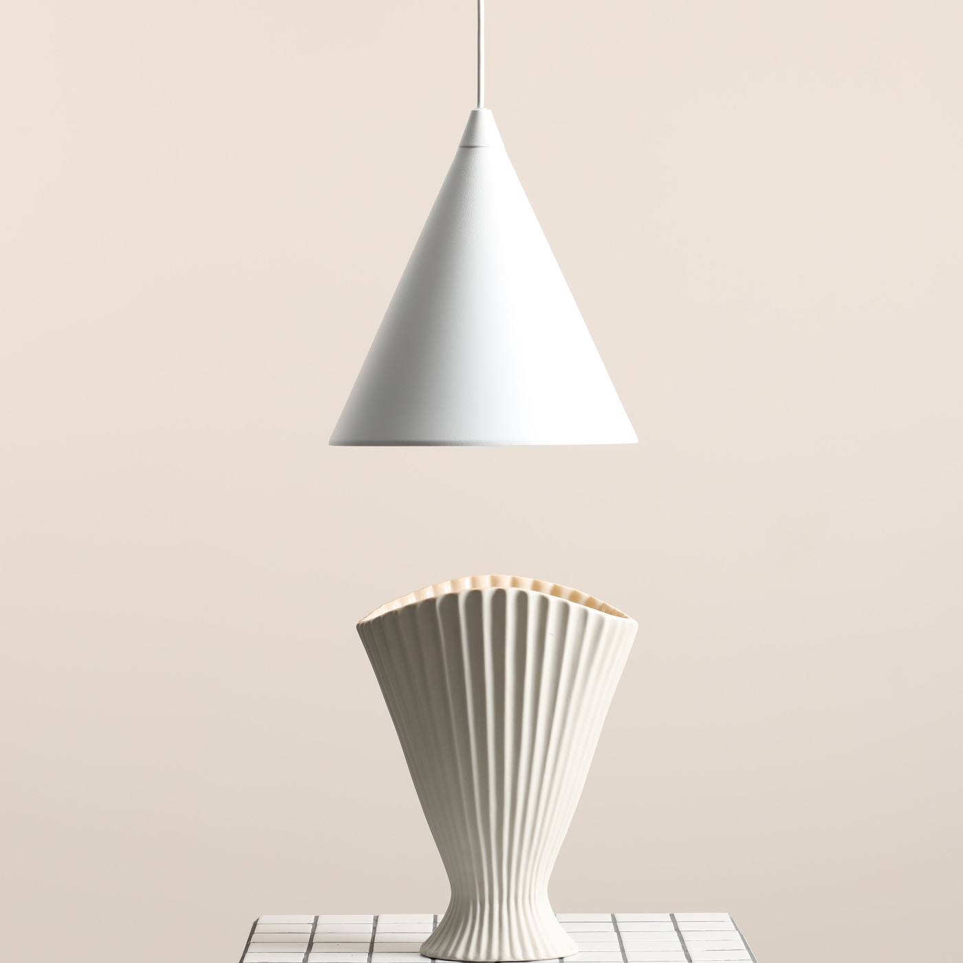 FORM white 1108G Aldex